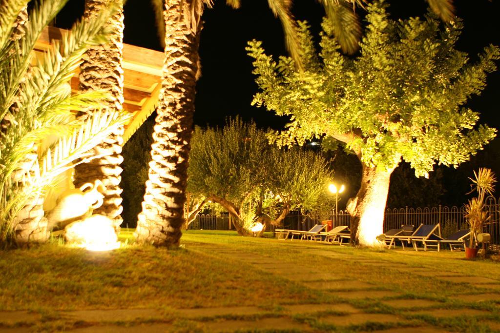 Villaggio Garden Park Marina di Camerota Exteriör bild