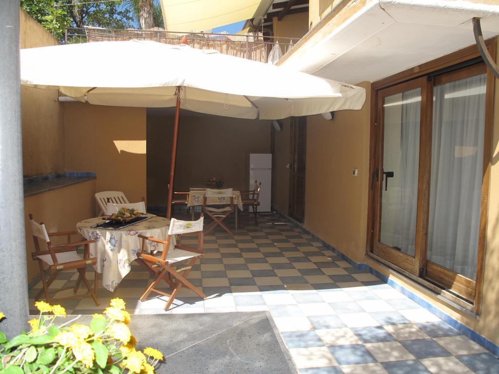 Villaggio Garden Park Marina di Camerota Rum bild